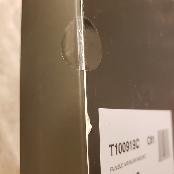 🆕️ Timberland Hat & Touchscreen Glove🧤 Box Set☃️ - Picture 9 of 13